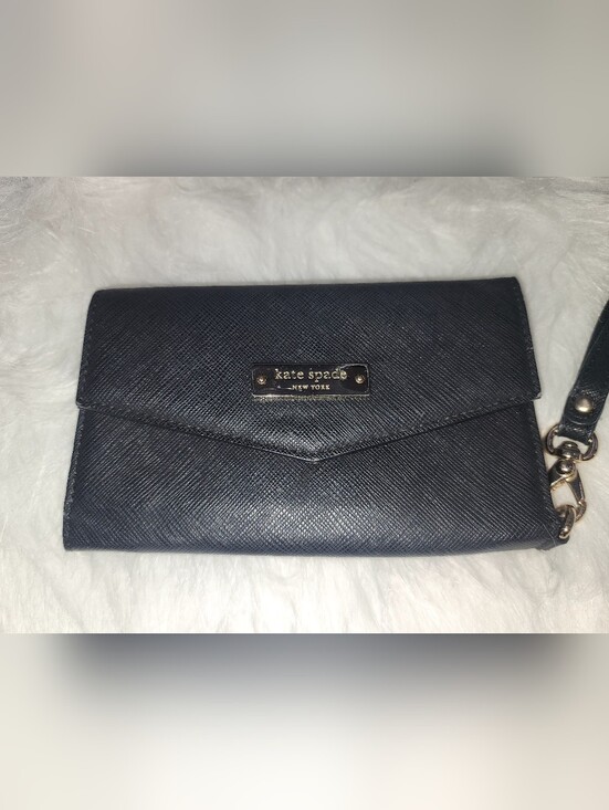 kate spade Handbags - Kate Spade Trifold Wallet Wristlet Black Saffiano Leather Phone Holder